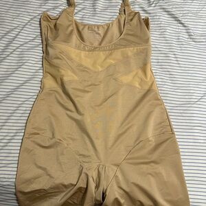 Women’s Shape Wear